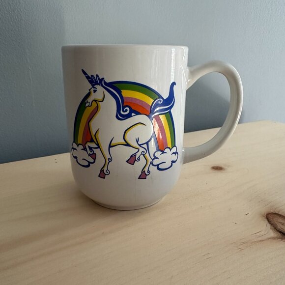 Vintage Royal Norfolk | Stoneware | Unicorn Rainbow Mug - Picture 2 of 7